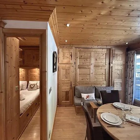 4 Pers Meribel Pres Remontees, Parking *
