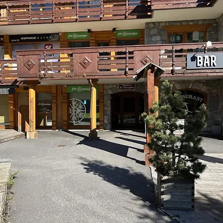 4 Pers Meribel Pres Remontees, Parking * Les Allues